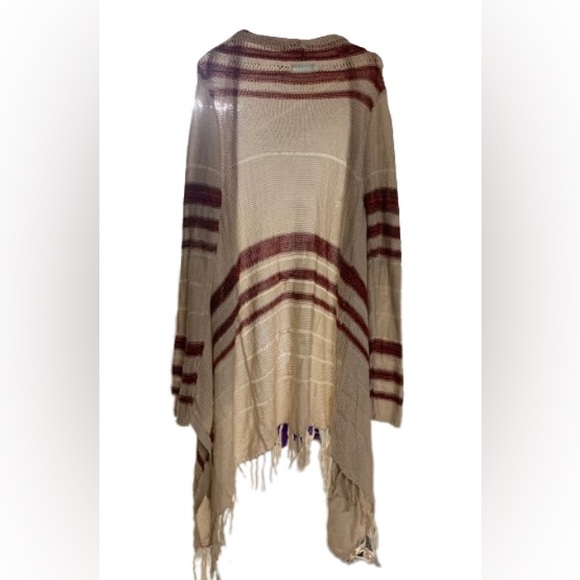 Whispy Cardigan - Picture 2 of 2